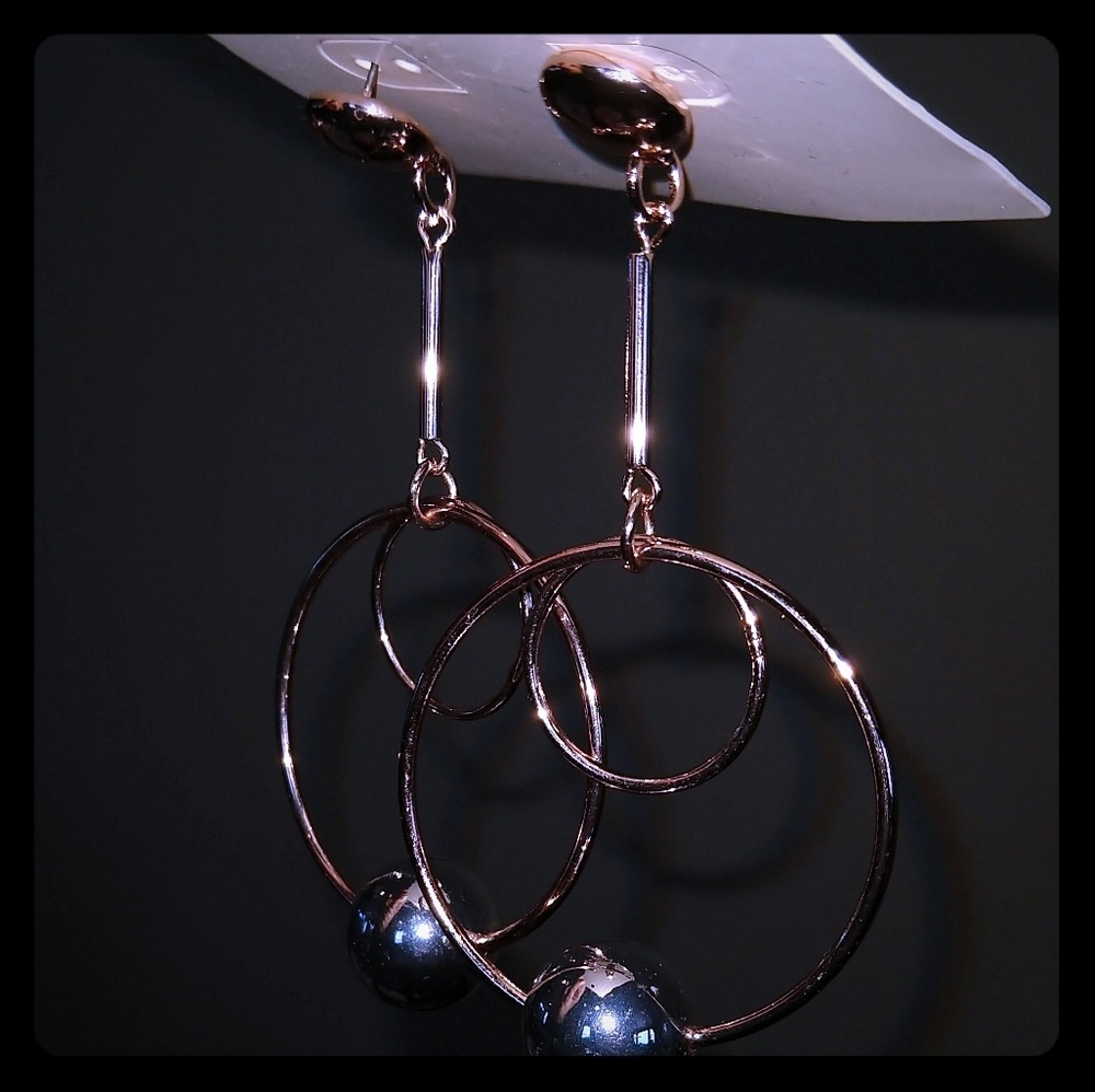 Long Gold Earrimgs with Concentric Circles